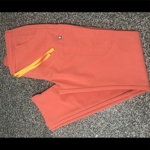 Figs coral Yolo small TALL